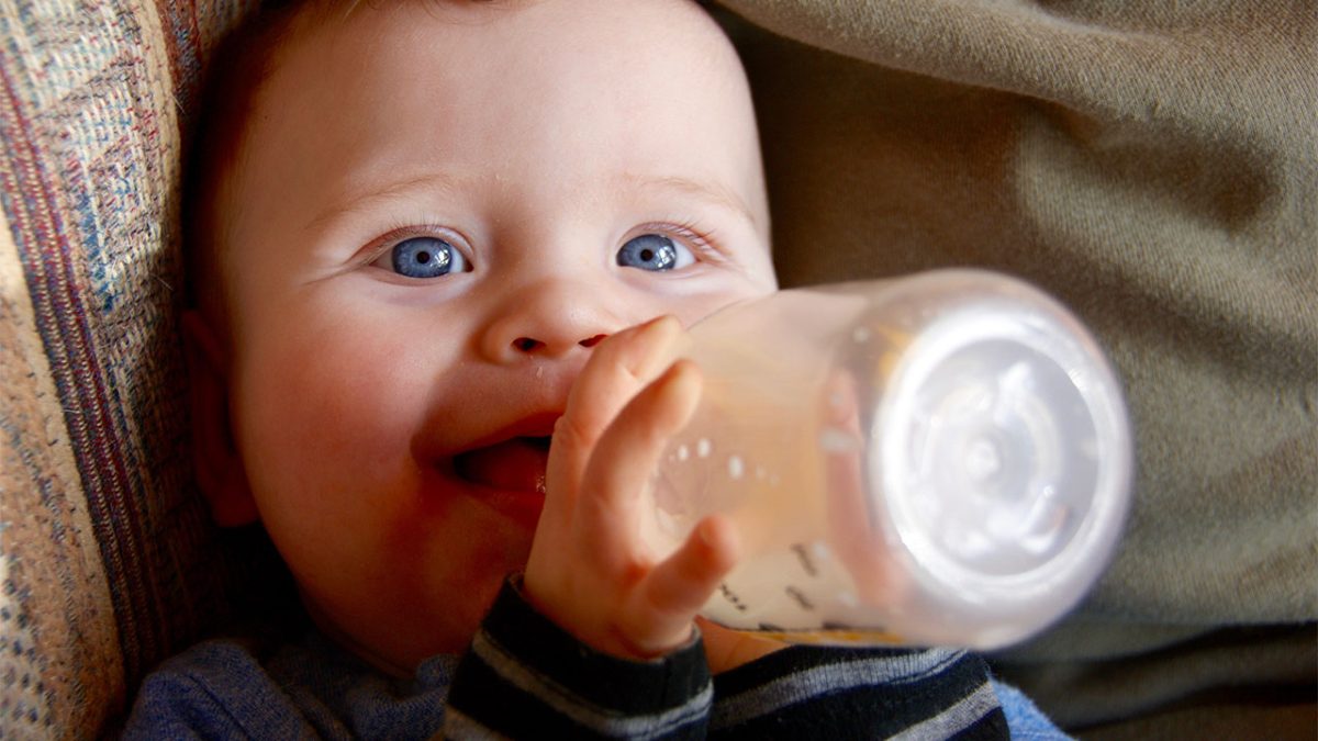Feeding-the-baby-with-breast-milk-or-formula-1200x675.jpeg